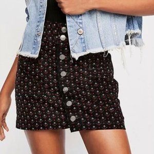 We The FREE PEOPLE Joani black corduroy skirt 24